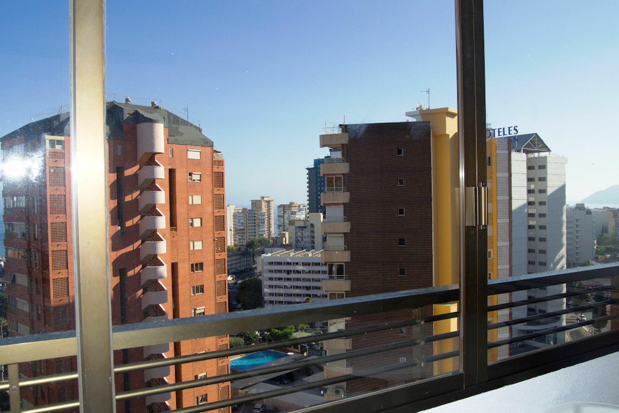 Gemelos V Alquilevante Centro ベニドルム エクステリア 写真